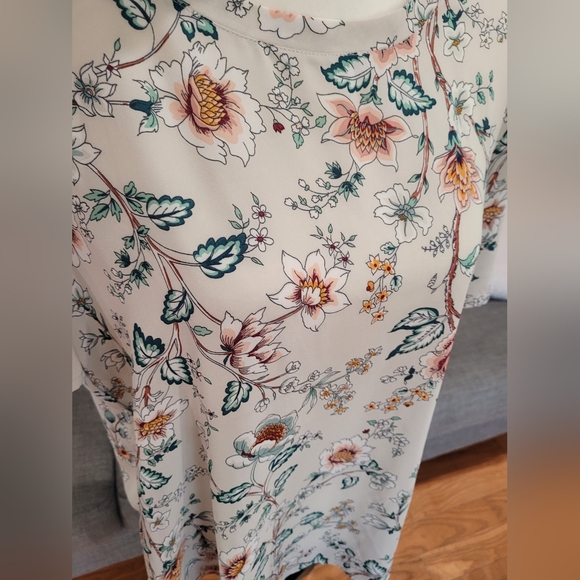 Loft floral blouse short sleeve high low XL - Picture 5 of 8